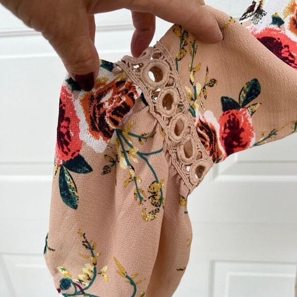 Women’s size M sheer cardigan - Picture 5 of 12